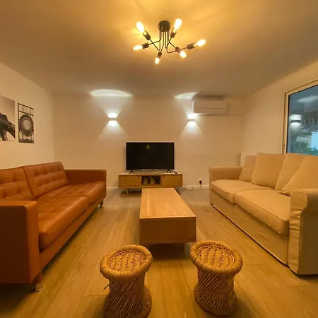 וילה De Charme Avec Piscine Jardin Raphael