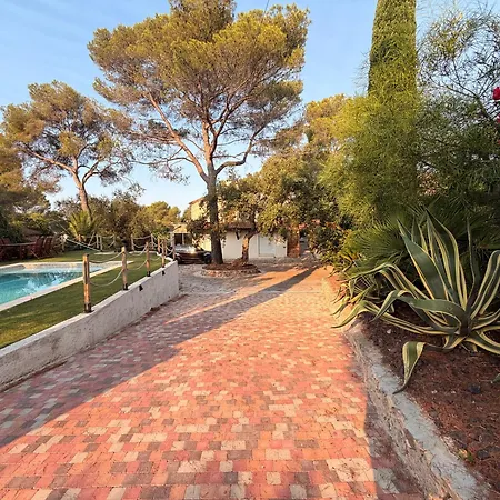 De Charme Avec Piscine Jardin Raphael Saint-Raphaël