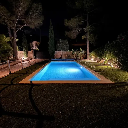 De Charme Avec Piscine Jardin Raphael * Saint-Raphaël